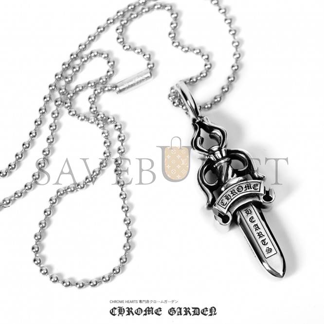 Ch**me He**ts double dagger pendant(pendant only)