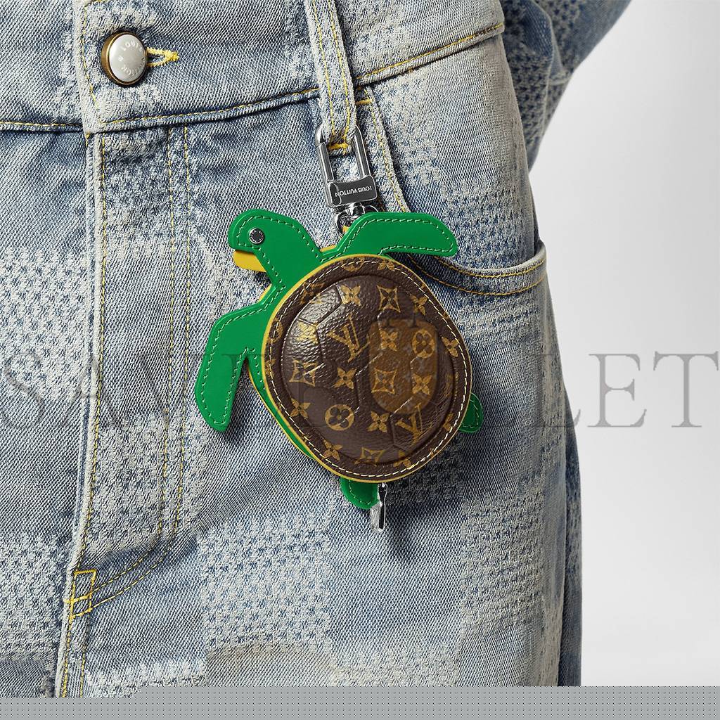 l**is V*t*n lv turtle pouch bag charm m01471