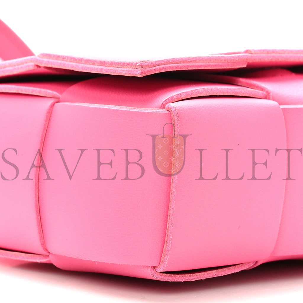 bo*te*ga Ve*ne*ta lambskin maxi intrecciato extra mini cassette crossbody bag bon bon (12*9*5cm)