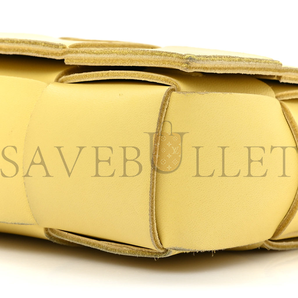 bo*te*ga Ve*ne*ta nappa maxi intreccio the belt cassette bag butter (18*11*5cm)