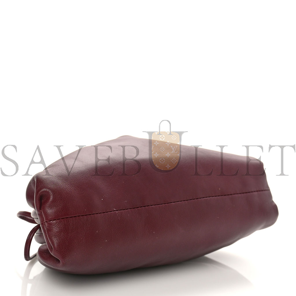 bo*te*ga Ve*ne*ta butter calfskin the mini pouch bordeaux (21*11*5cm)