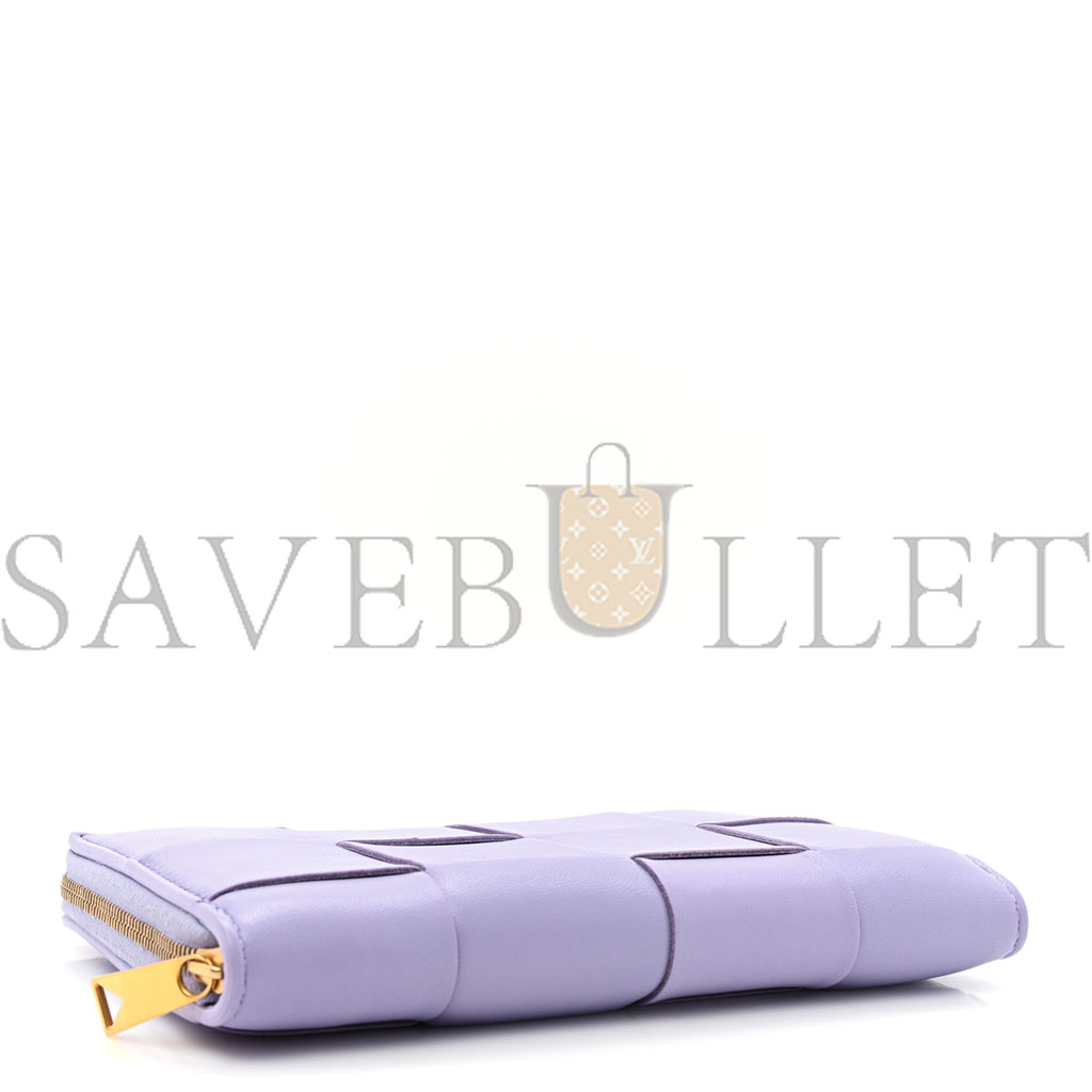 bo*te*ga Ve*ne*ta shiny calfskin intreccio wallet wisteria (19*11*2cm)