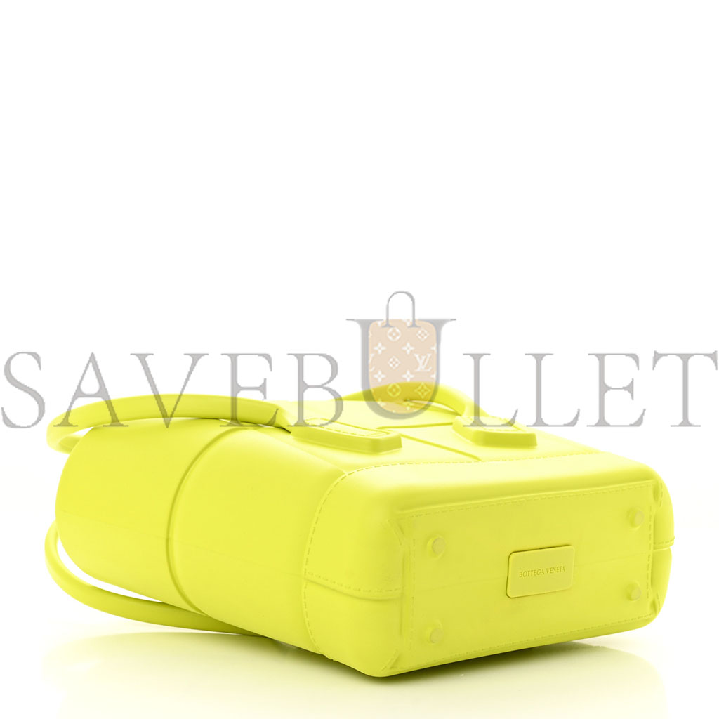 bo*te*ga Ve*ne*ta rubber maxi intrecciato mini arco kiwi green (21*18*8cm)