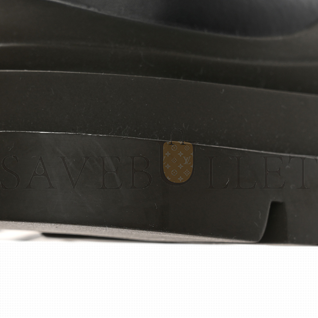 Bo*te*ga ve*ne*ta calfskin the tire high boots black