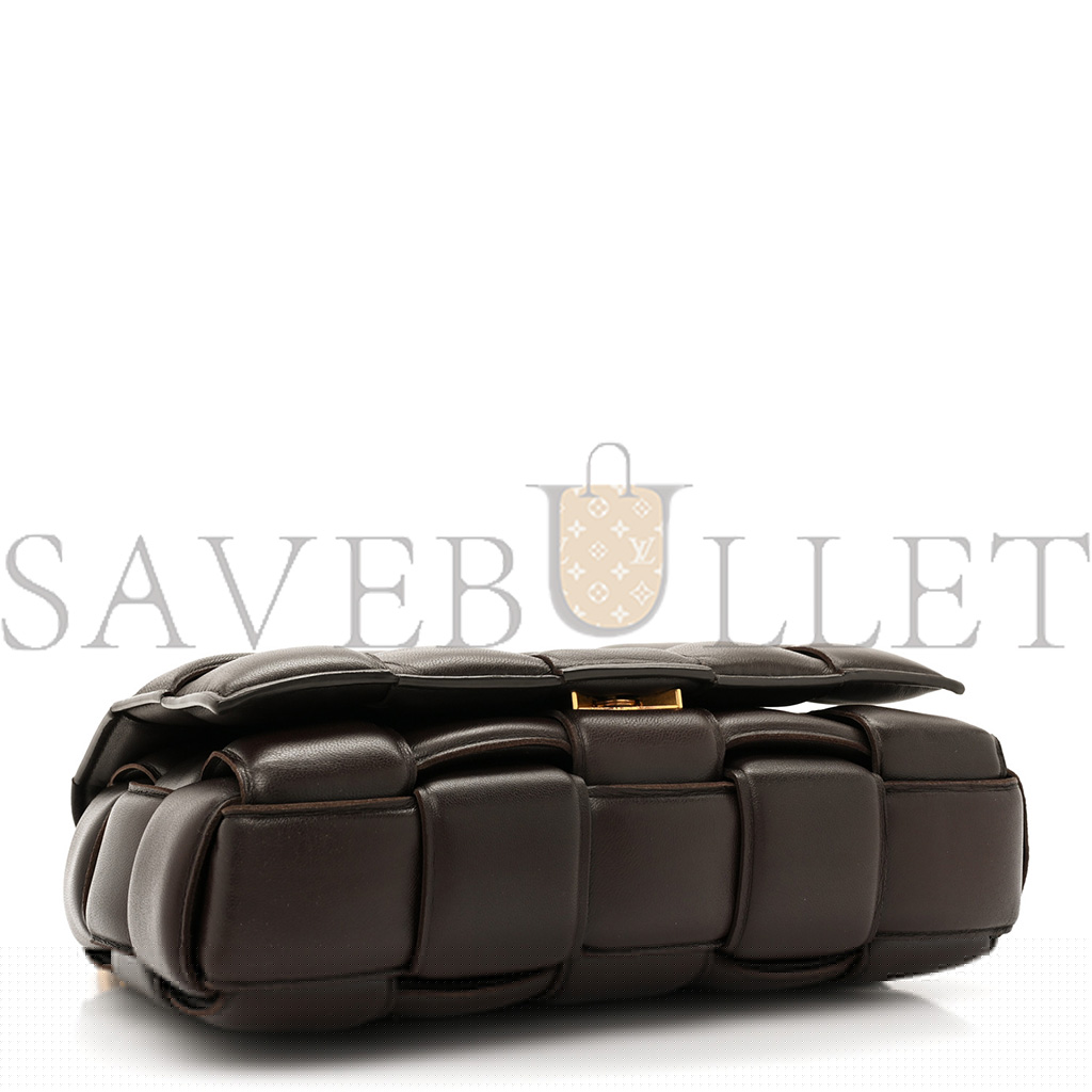 bo*te*ga Ve*ne*ta lambskin maxi intreccio padded chain cassette crossbody bag fondant (25*17*8cm)