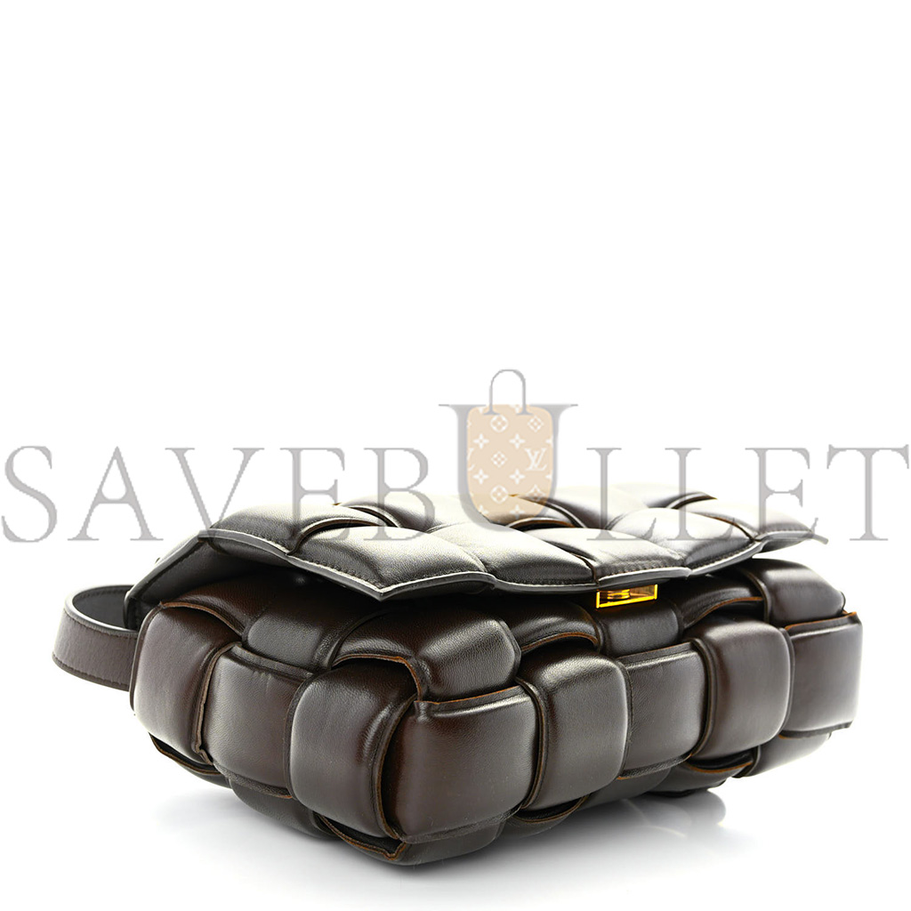 bo*te*ga Ve*ne*ta nappa maxi intreccio padded cassette crossbody bag fondant (26*18*8cm)