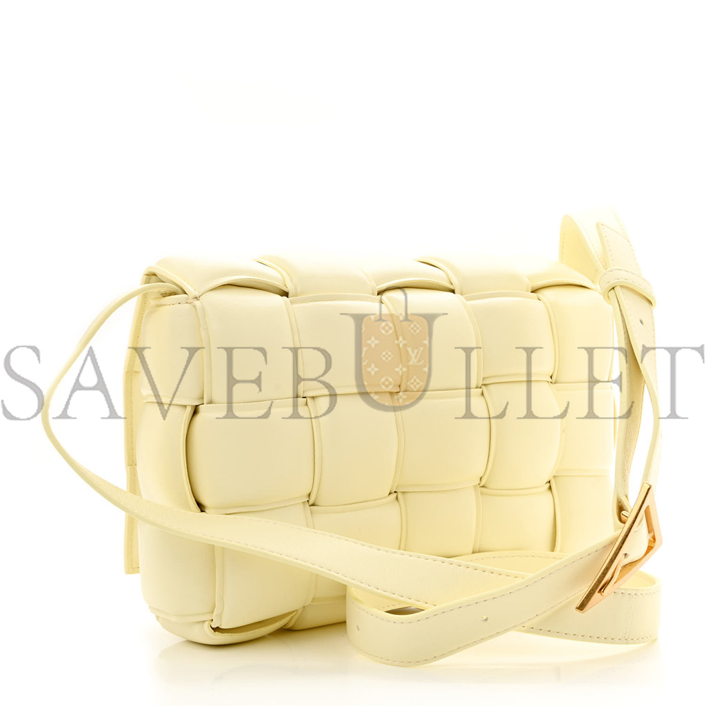 bo*te*ga Ve*ne*ta nappa maxi intreccio padded cassette crossbody bag zest (26*18*8cm)