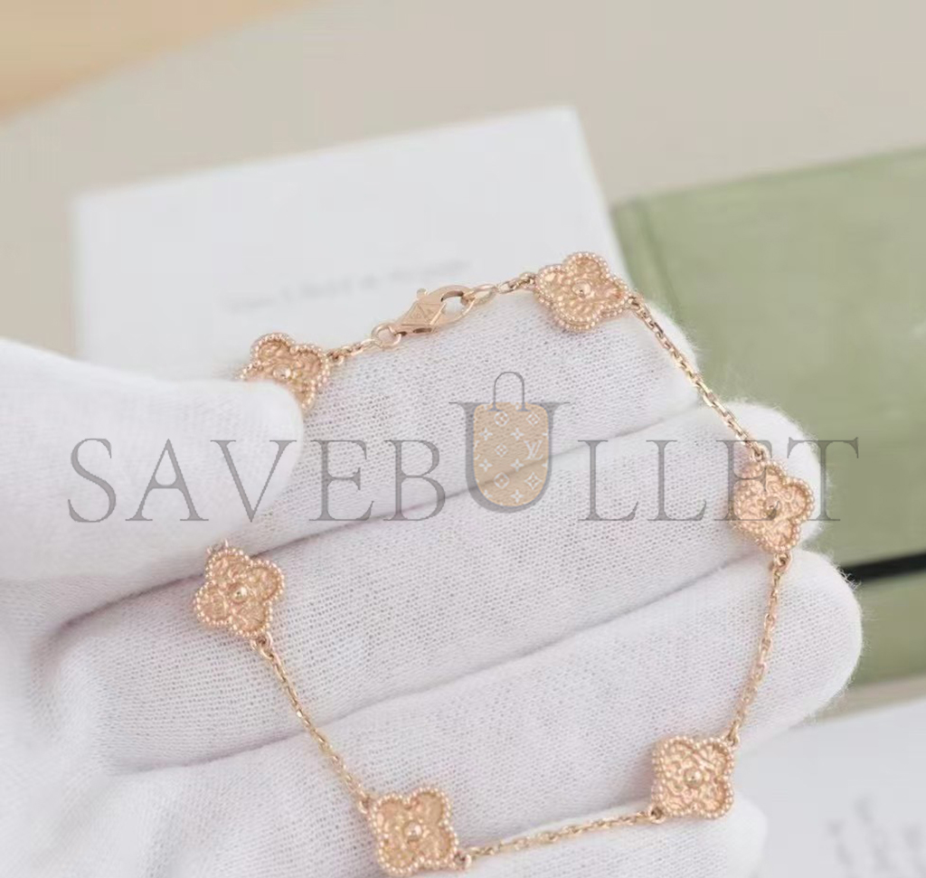 V*N CL*F arpels sweet alhambra bracelet, 6 motifs - rose gold  vcaro8dd00