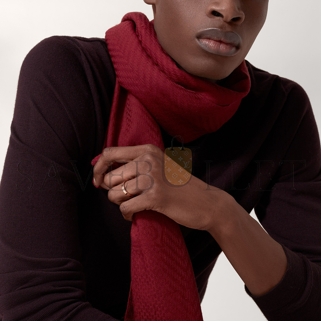 Ca*t*er c de Ca*t*er wedding band b4086400