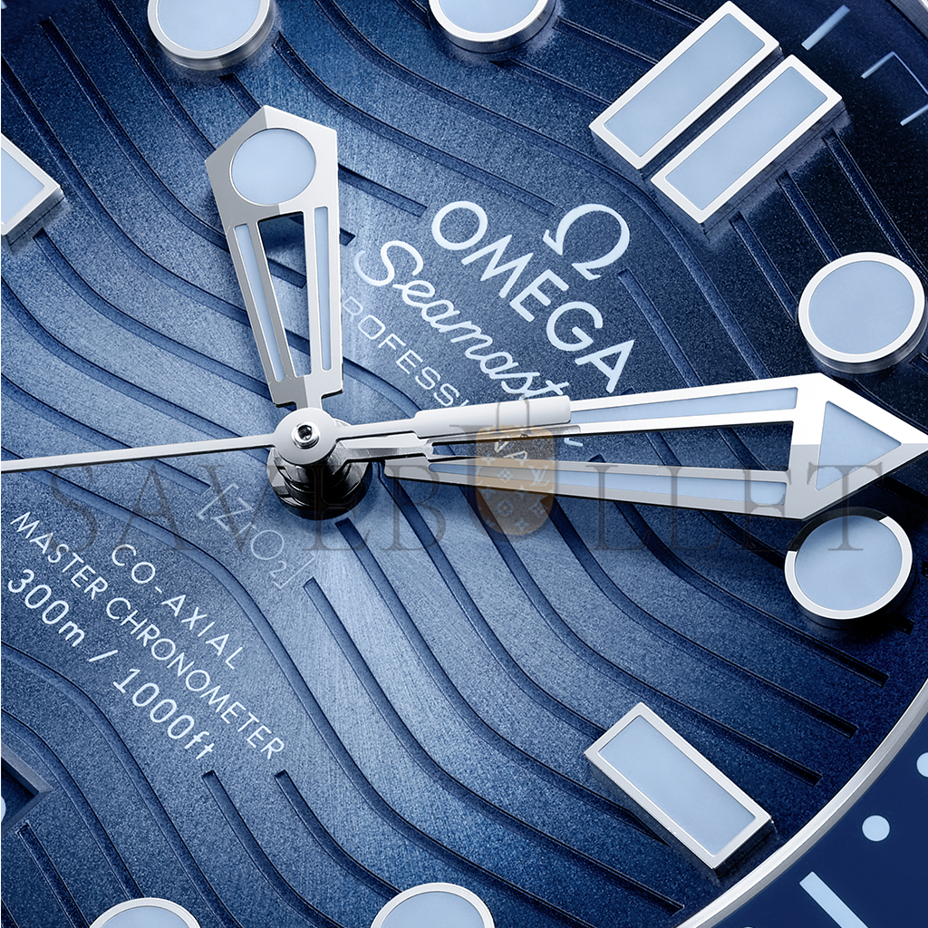 Om**a seamaster diver 300m watch 210.30.42.20.03.003