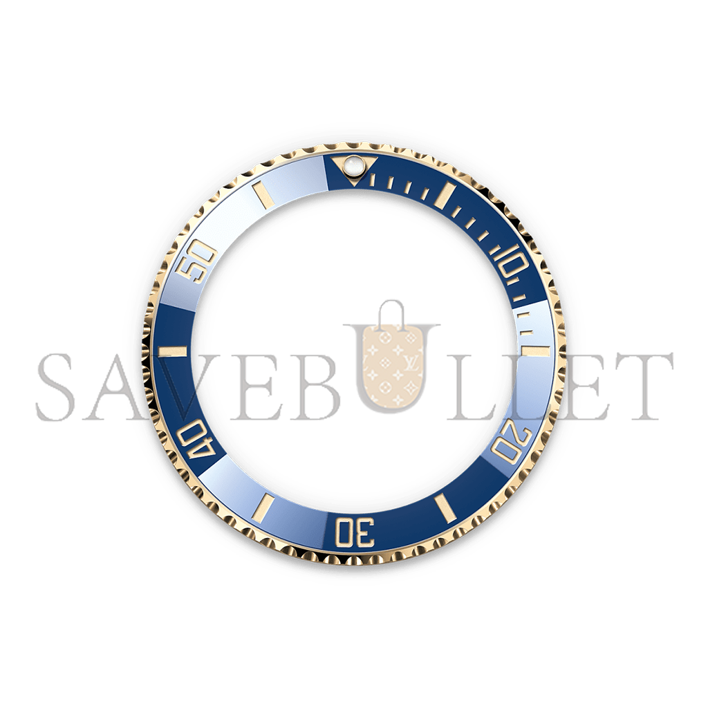 R*l*x submariner date oyster, 41 mm, yellow gold watch 126618lb