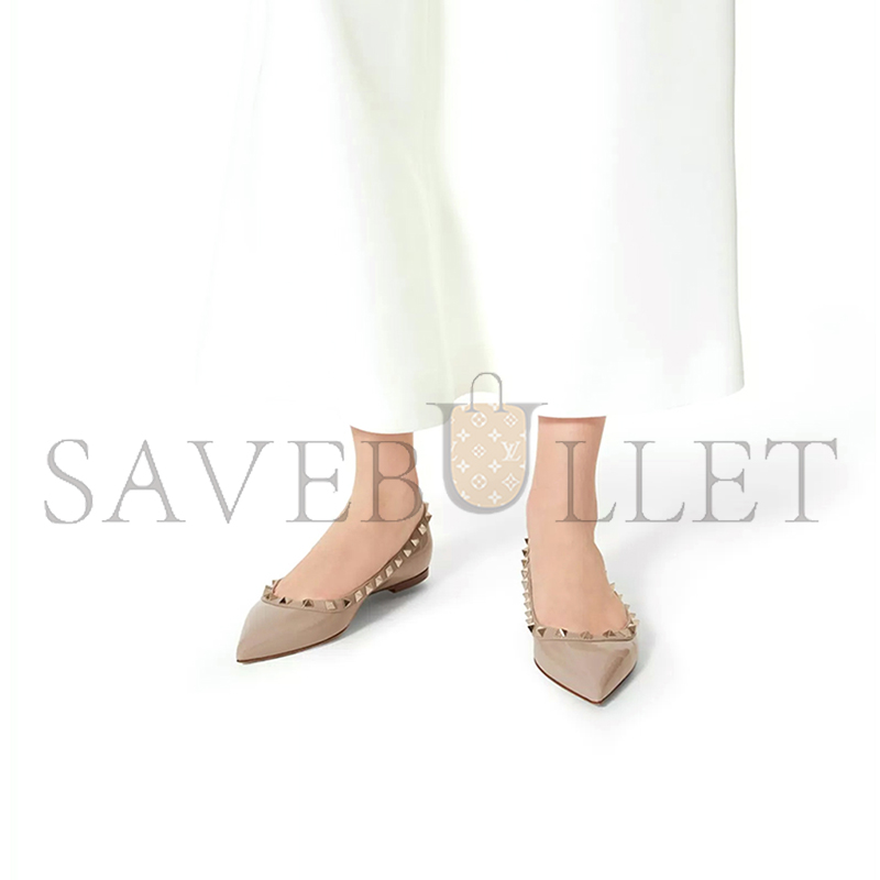 VALENTINO PATENT ROCKSTUD BALLET FLAT 5W2S0403VNW_P45