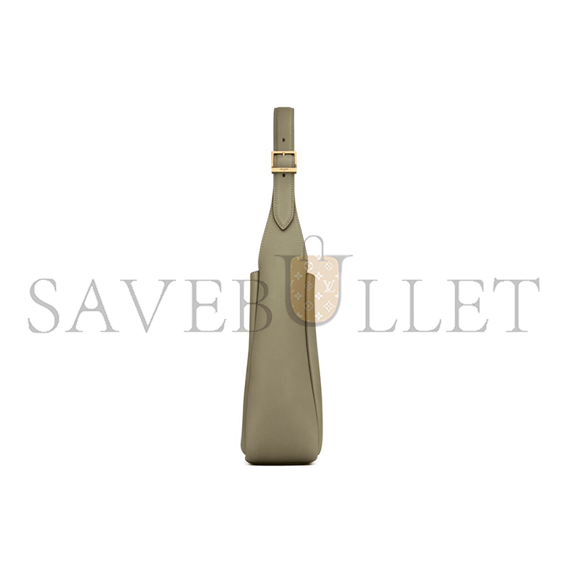 y*l le 5 À 7 S*pple small in grained leather 713938aaauq3798 (23*22*8.5cm)