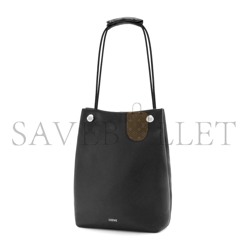 l0ew* pebble hobo in S*pple grained calfskin banbptmx01 (27.5*40*11.5cm)