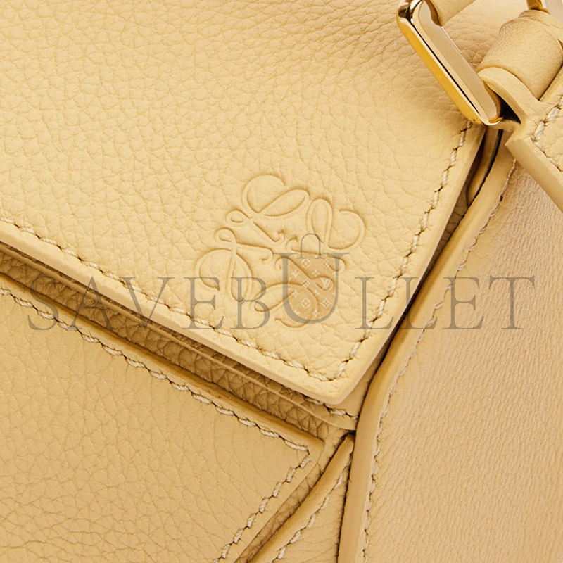 L0ew* mini puzzle bag in soft grained calfskin 061838-3 (18*12.5*8cm)