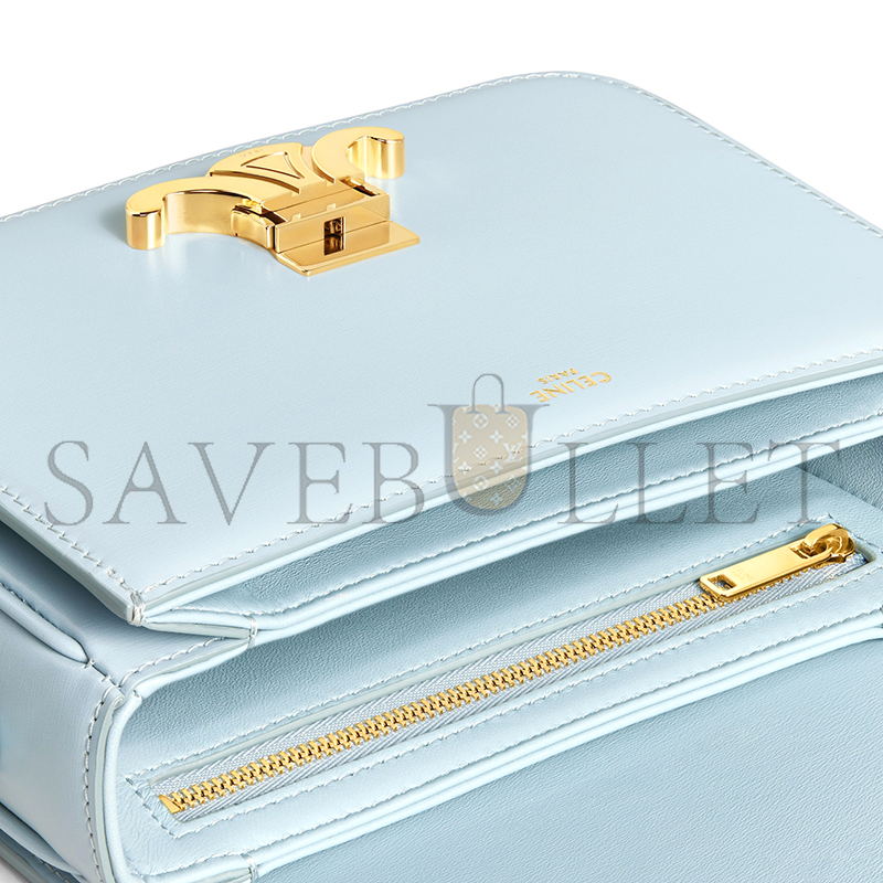 CELIN SMALL TEEN TRIOMPHE BAG IN SHINY CALFSKIN 188423BF4.07IC (18.5*14*6cm)