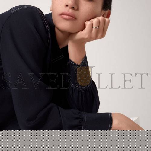 Ca*t*er 1895 wedding band b4058300