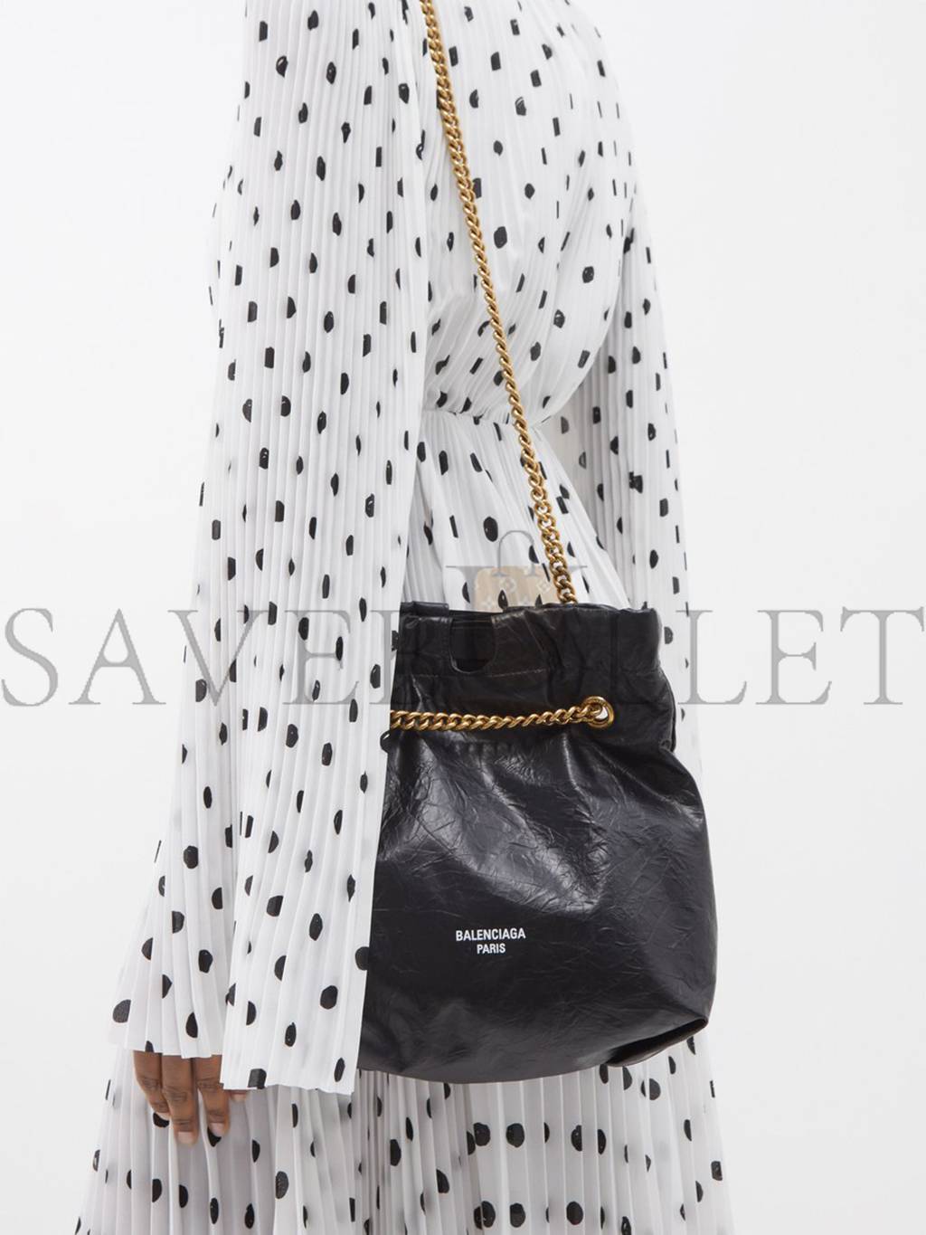 Ba*len*cia*ga black crush creased-leather tote bag matchesfashion us (27.9*25.4*10.1cm)