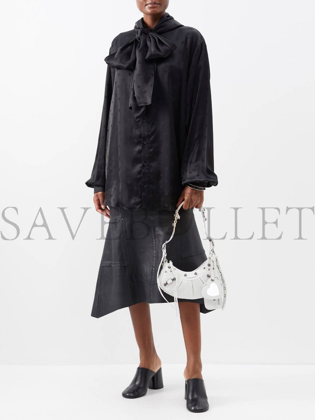 Ba*len*cia*ga white cagole xs leather shoulder bag matchesfashion us (24*13.5*5.4cm)