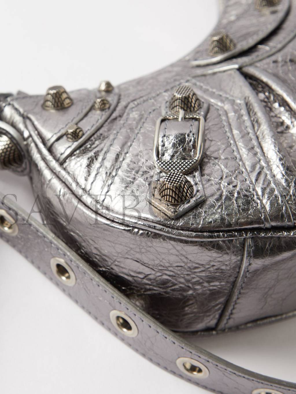 Ba*len*cia*ga silver le cagole xs leather shoulder bag matchesfashion us (26.5*11.4*7.3cm)