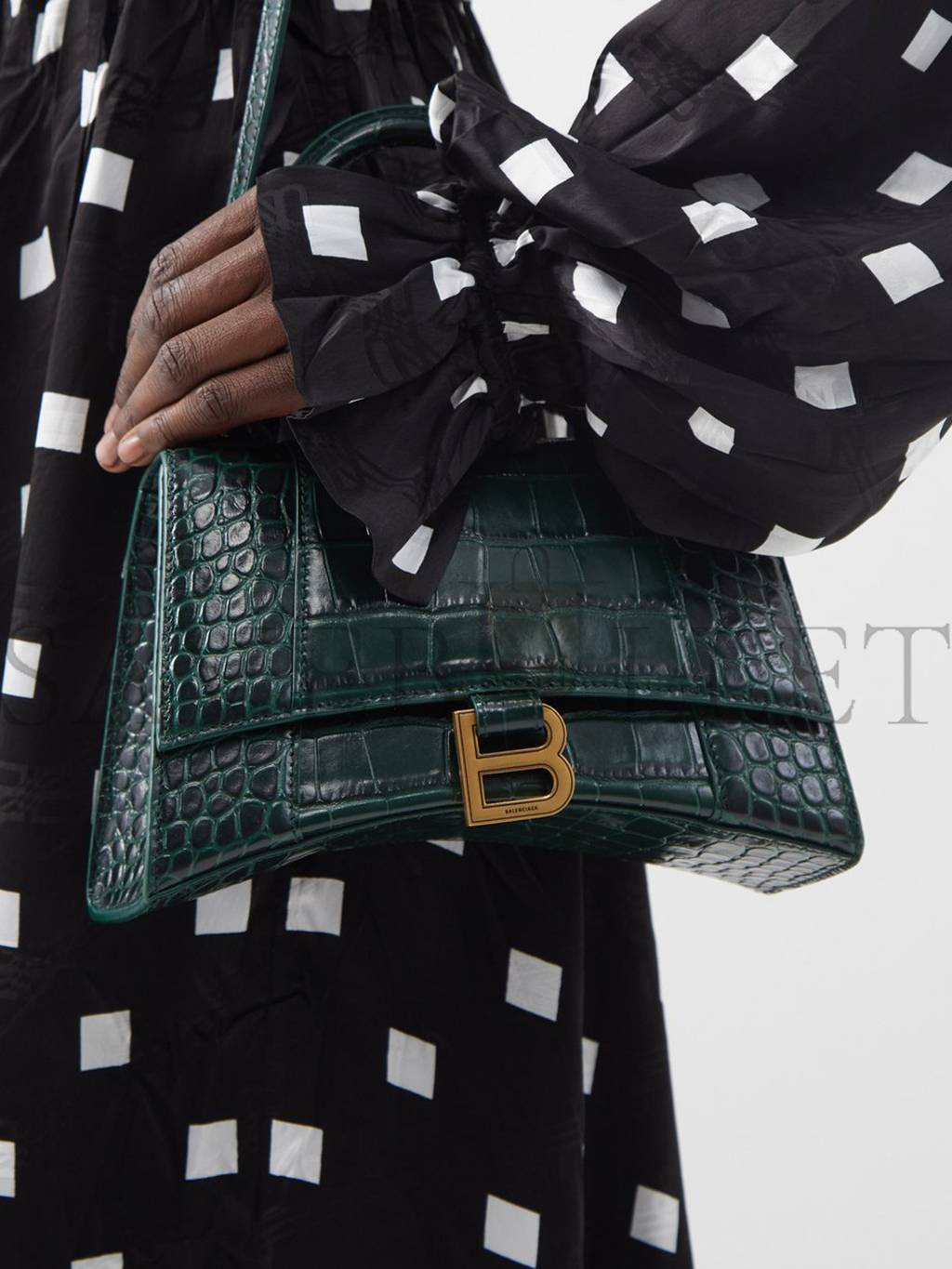 Ba*len*cia*ga green hourglass s crocodile-effect leather bag matchesfashion us (22.5*15*10cm)