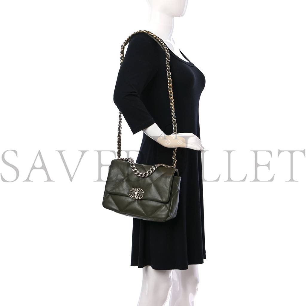 Ch*el lambskin quilted medium Ch*el 19 flap khaki silver hardware (25*17*8cm)