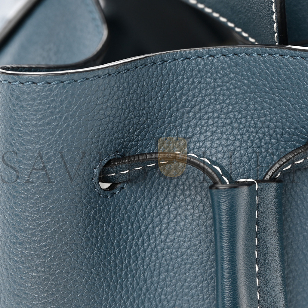 l*ew* calfskin small hammock shoulder bag marine (30*25*13.5)