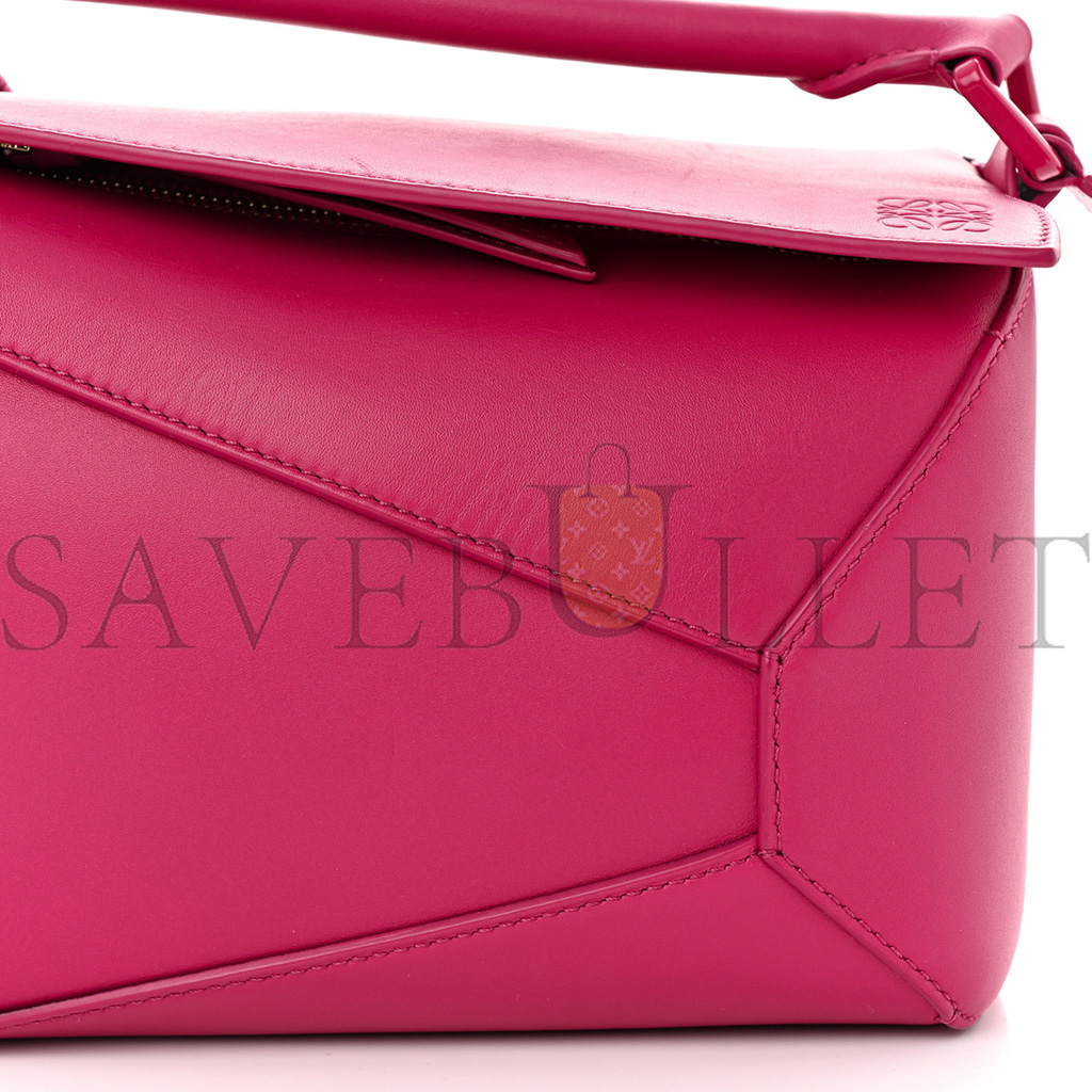 l*ew* satin calfskin monoCh*0me small puzzle edge bag ruby red glaze (24*16.5*10.5cm)