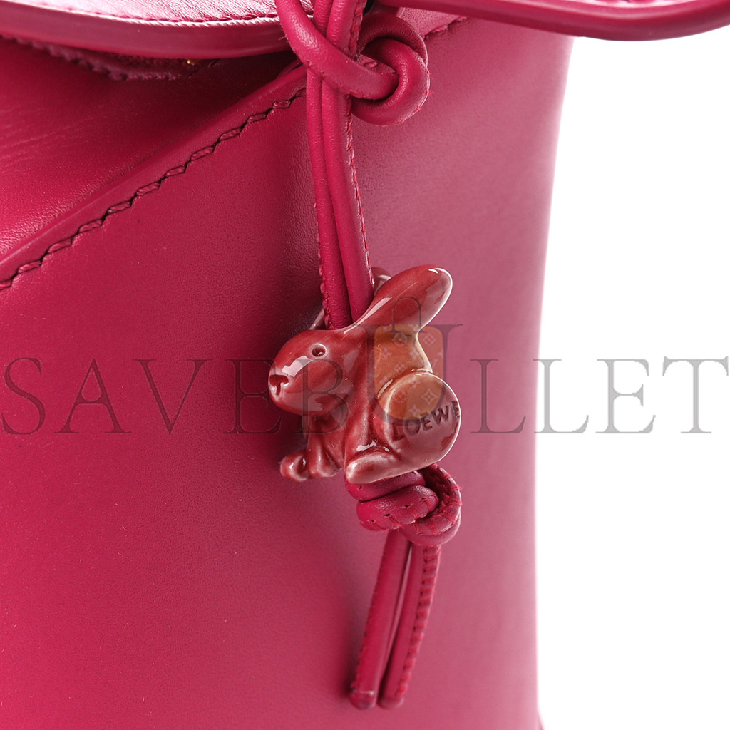 l0ew* satin calfskin monoCh*0me small puzzle edge bag ruby red glaze (24*16.5*10.5cm)