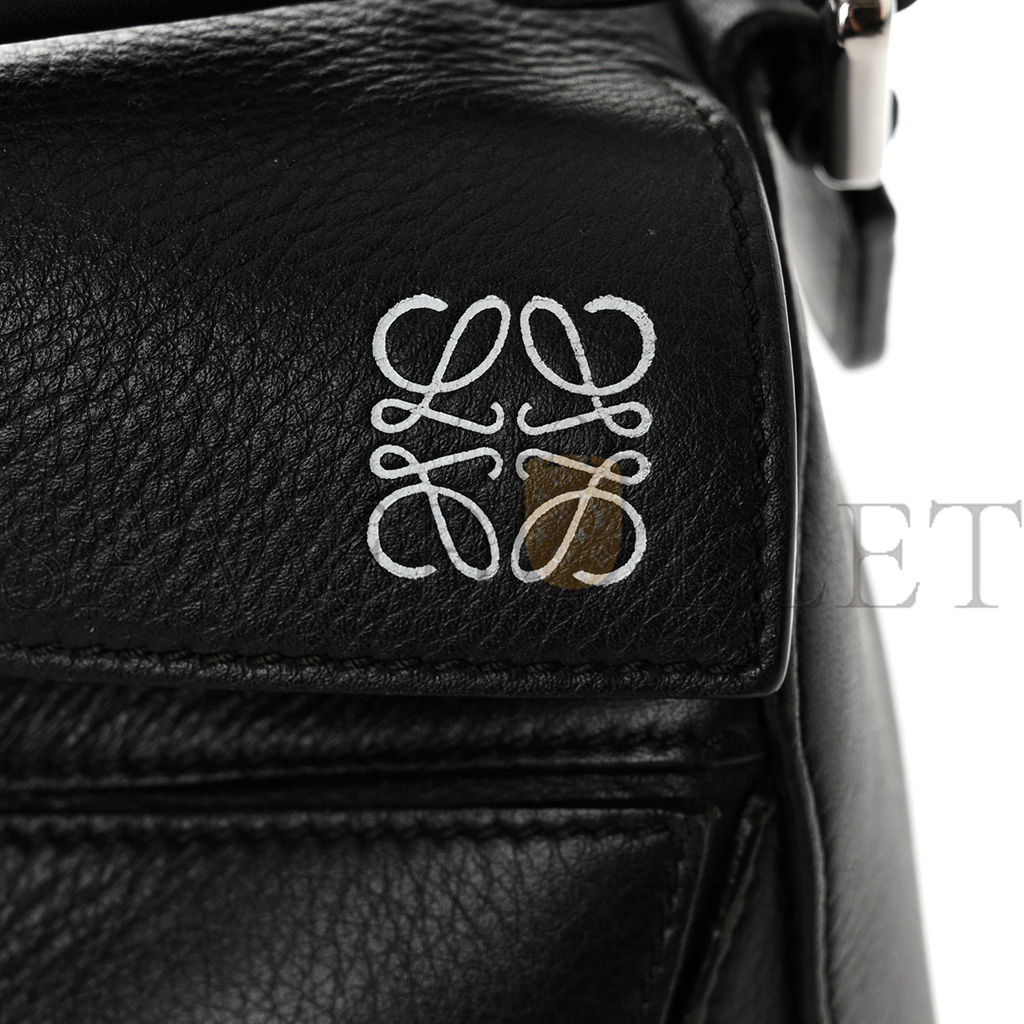 l*ew* calfskin medium puzzle bag black (24*16.5*10.5cm)