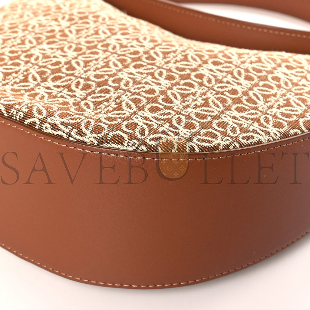 l*ew* jacquard anagram clalfskin luna bag tan (26*17*8cm)