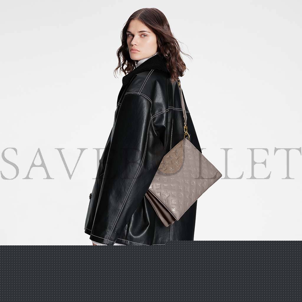 l**is V*t*n coussin mm m20771 (34*24*12cm)