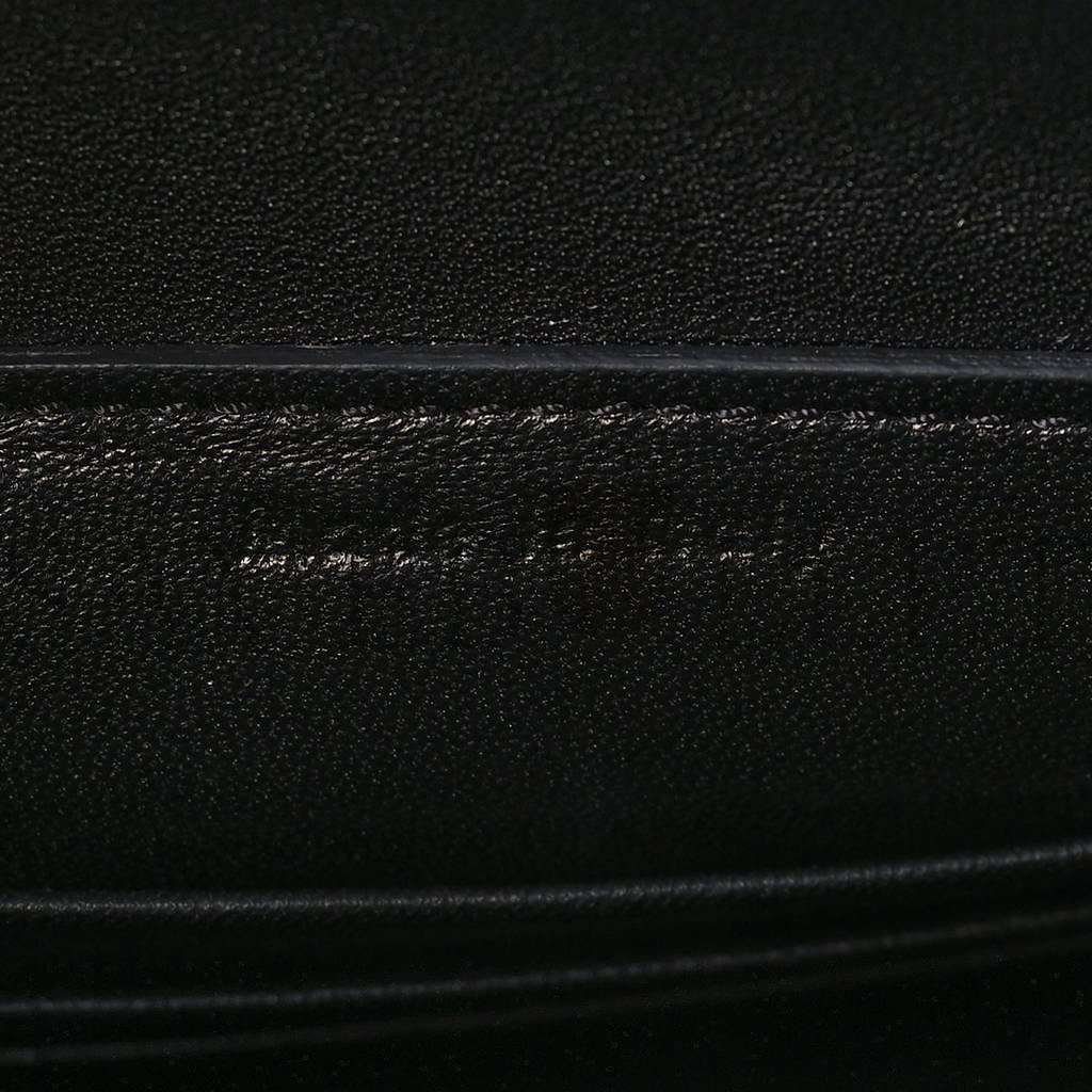 Ce**e smooth calfskin mini clasp bag bordeaux (23*20*3cm)