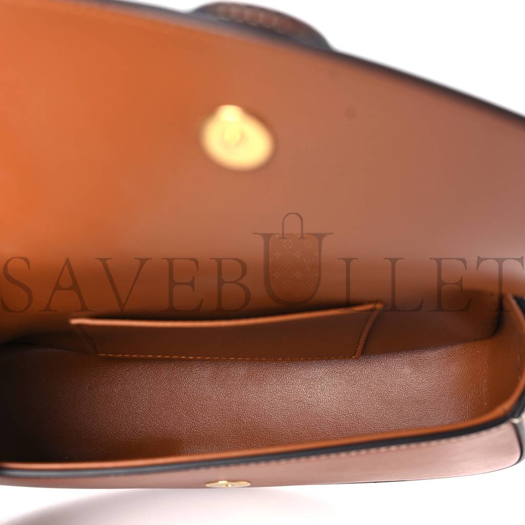 Ce**e smooth calfskin tabou clutch on strap tan (20*10*5cm)