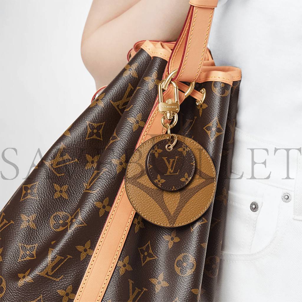 l**is V*t*n monogram reverse bag charm and keychain m69317