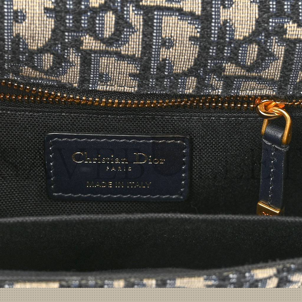 D*or oblique 30 montaigne flap bag blue (24*18*6.4cm)