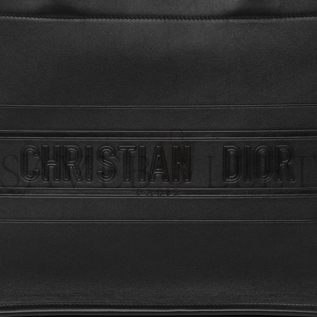D*or calfskin embossed medium book tote black (36*27*17.1cm)