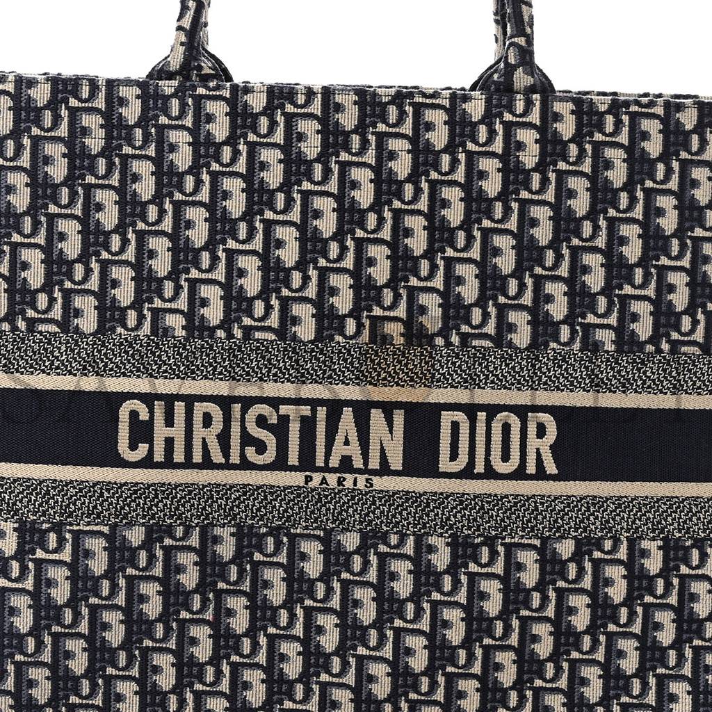 D*or oblique book tote blue multicolor (41*36*17.1cm)